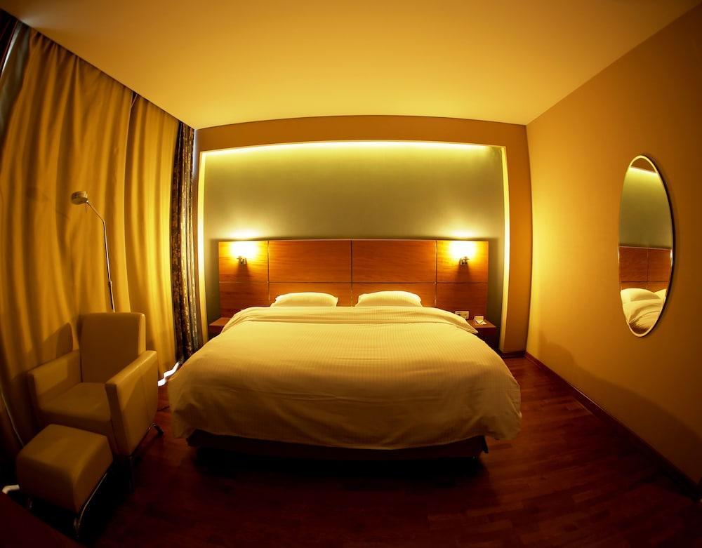 Anemon Kent Cigli Otel Izmir Bagian luar foto