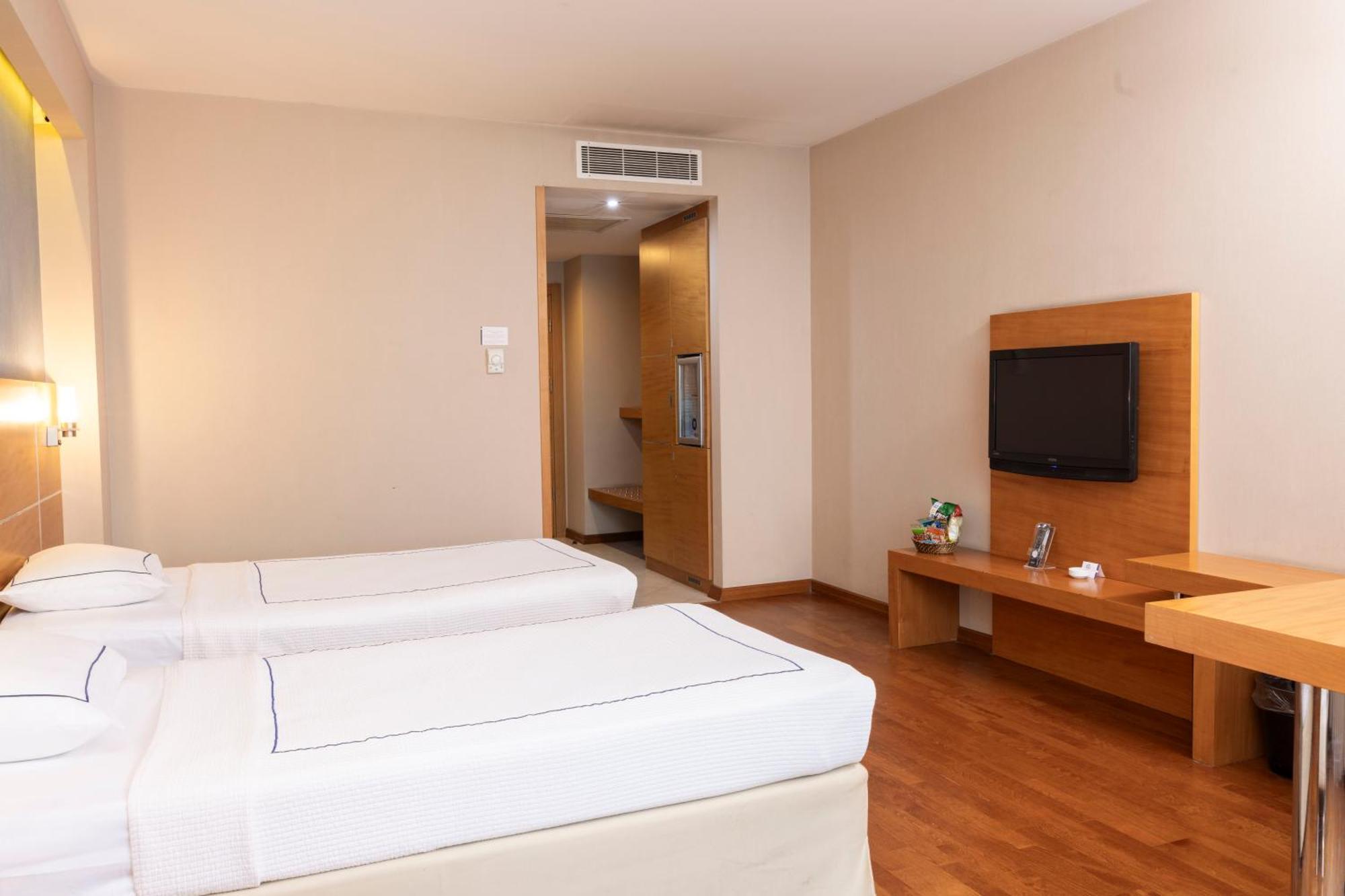 Anemon Kent Cigli Otel Izmir Bagian luar foto