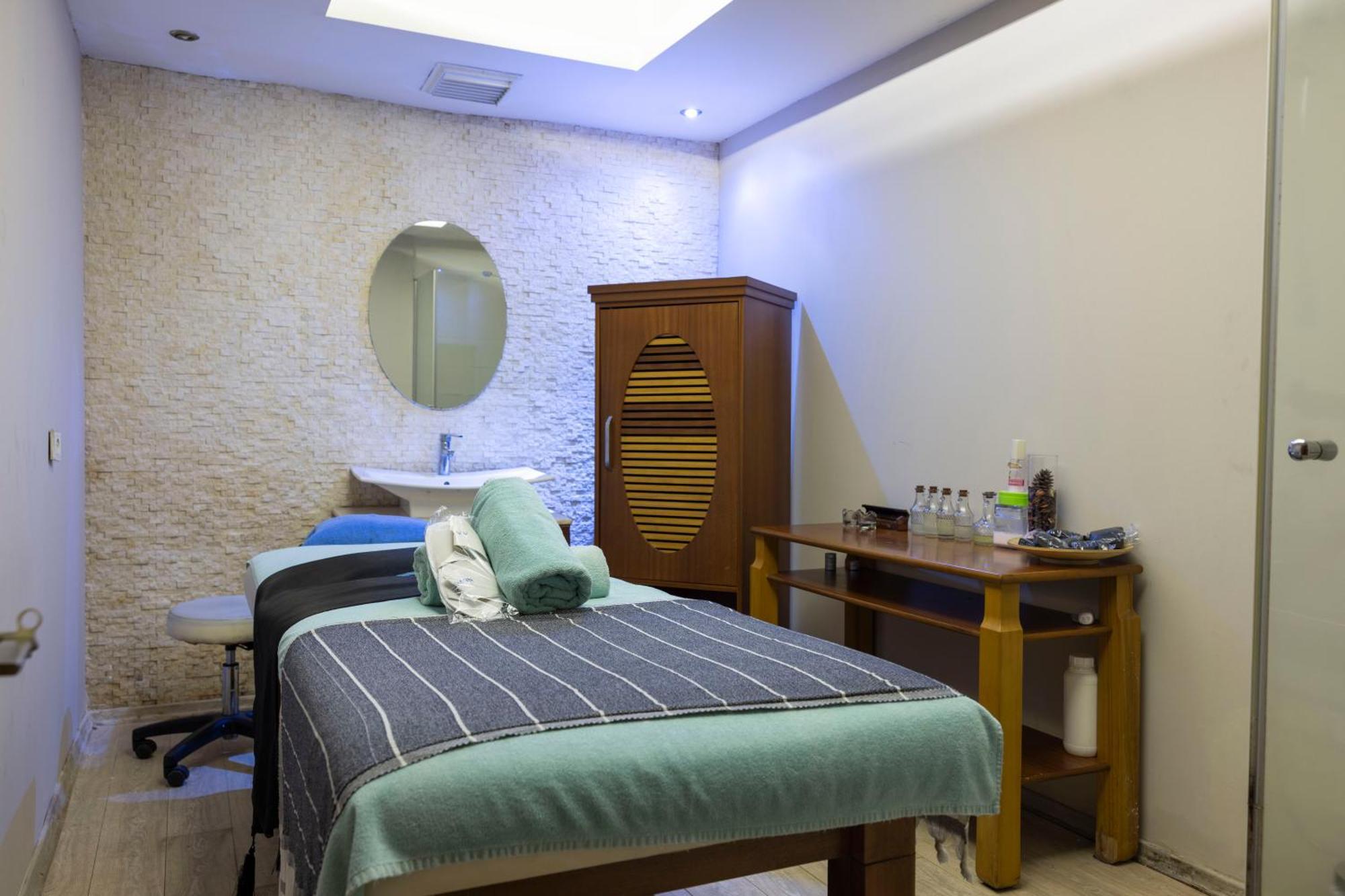 Anemon Kent Cigli Otel Izmir Bagian luar foto