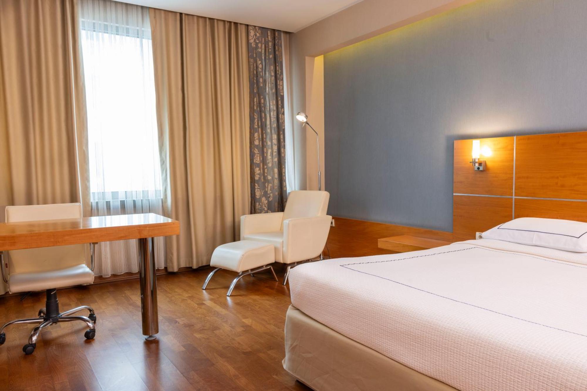 Anemon Kent Cigli Otel Izmir Bagian luar foto